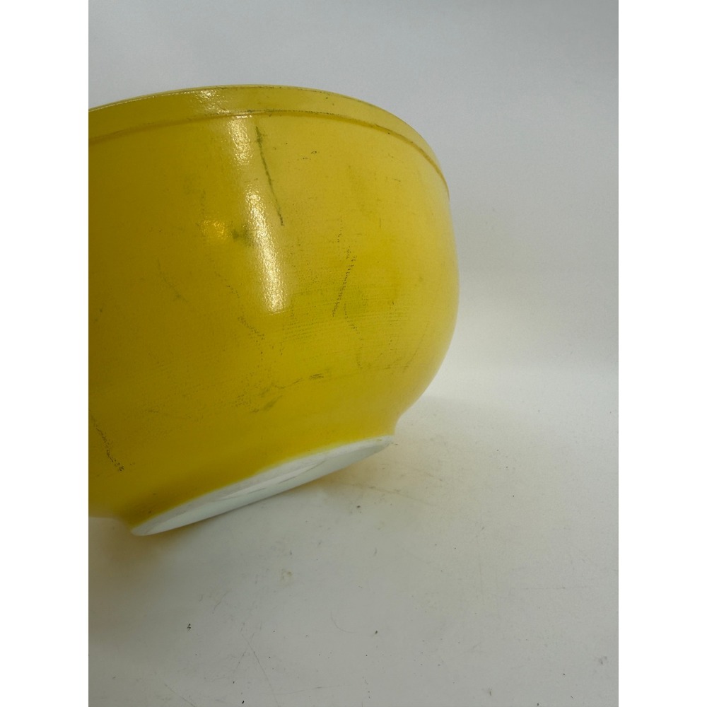 Pyrex Mixing Bowl Unisex 404 4 QT Yellow Vintage Milk Glass MCM Primary Series - Picture 9 of 13
